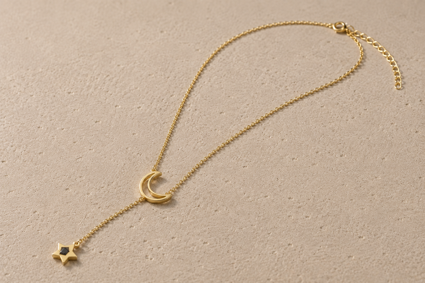Necklace Hilal | قالدة الهالل